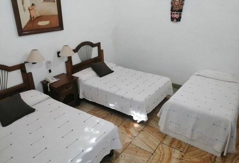 Отель Viajero Oaxaca Hostel