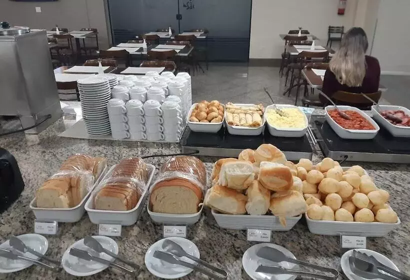 בית מלון כפרי Astron Suítes São José Dos Pinhais By Nobile