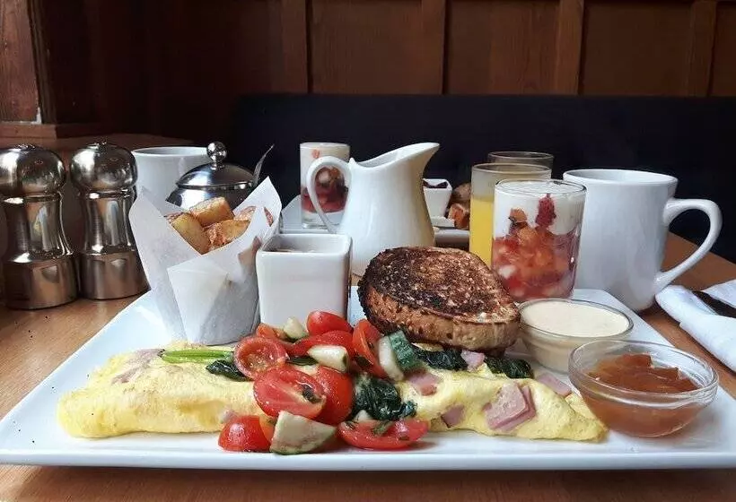 هتل Auberge Saint Pierre