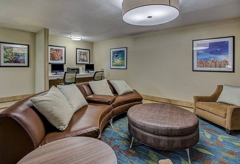 فندق Candlewood Suites Louisville Airport By Ihg