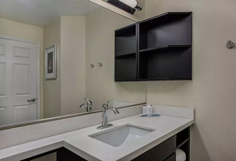 ホテル Candlewood Suites Louisville Airport By Ihg