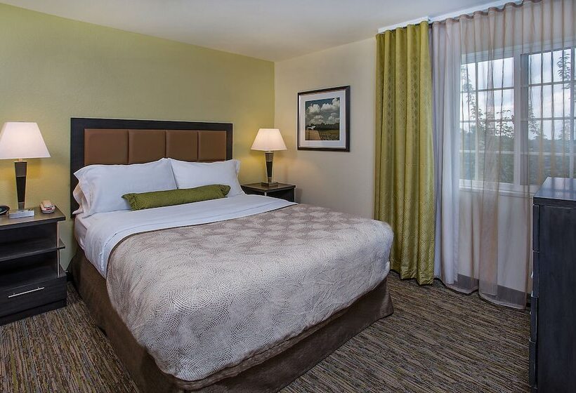 فندق Candlewood Suites Louisville Airport By Ihg