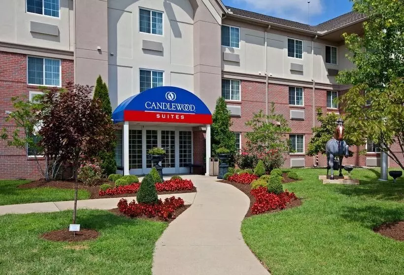 ホテル Candlewood Suites Louisville Airport By Ihg