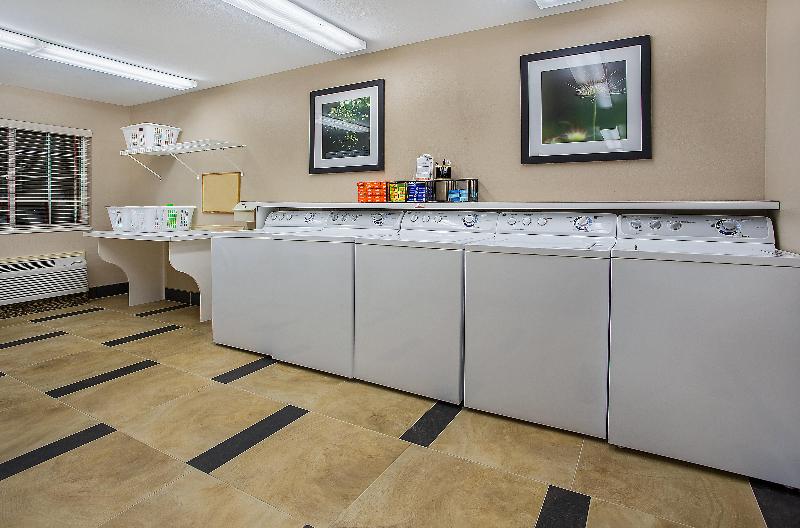 فندق Candlewood Suites Louisville Airport By Ihg