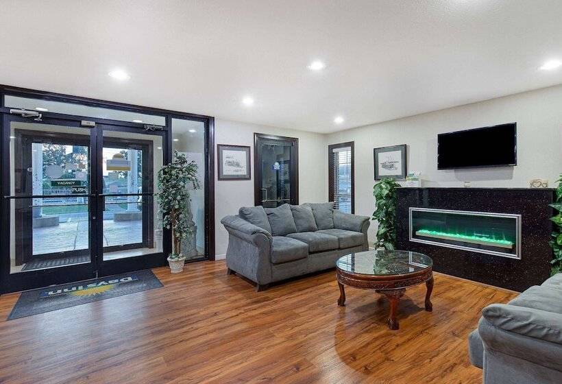 ホテル Days Inn By Wyndham Savannah