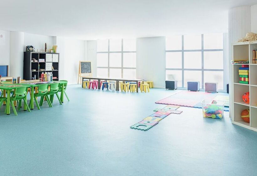 Отель Fergus Club Palmanova Park