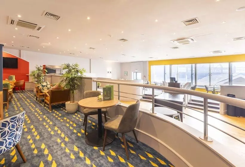 호텔 Holiday Inn Cardiff City, An Ihg