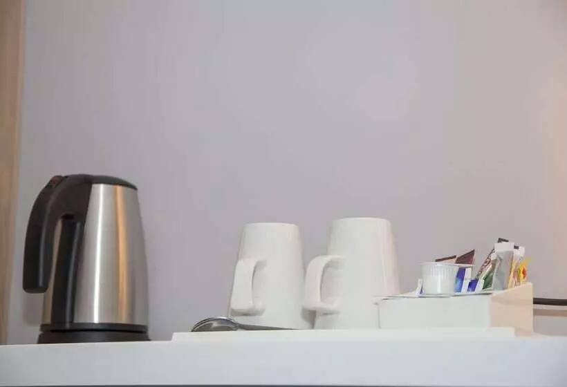 酒店 Holiday Inn Express Cardiff Bay, An Ihg