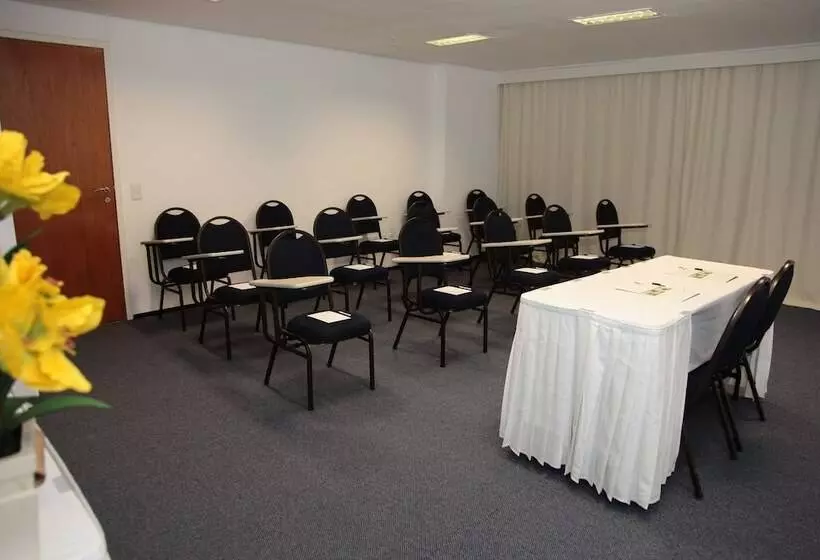 ホテル Holiday Inn Fortaleza, An Ihg