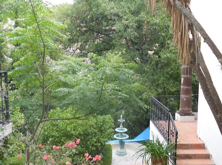 هتل La Puertecita Apart