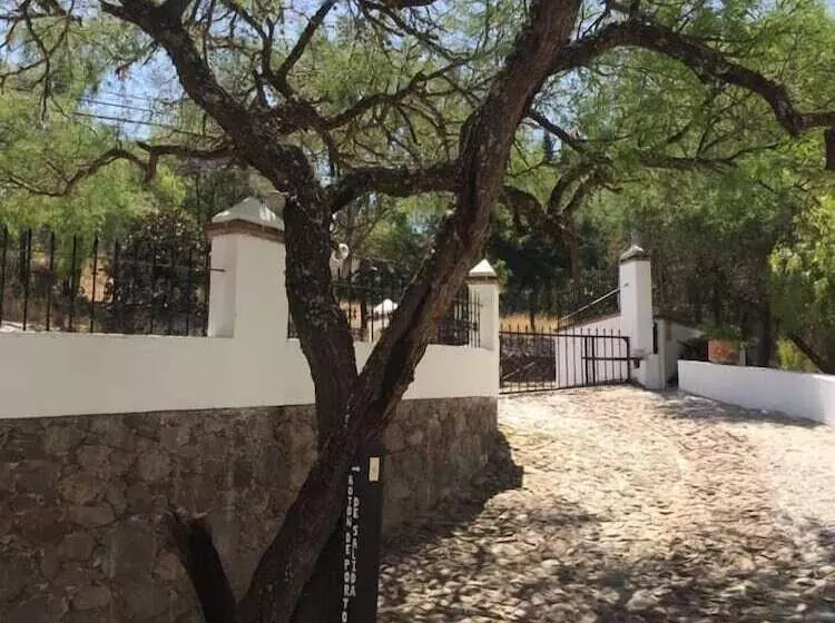 ホテル La Puertecita Apart