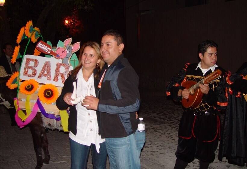 هتل La Puertecita Apart