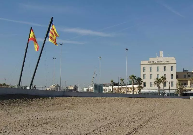 호텔 Neptuno Playa & Spa