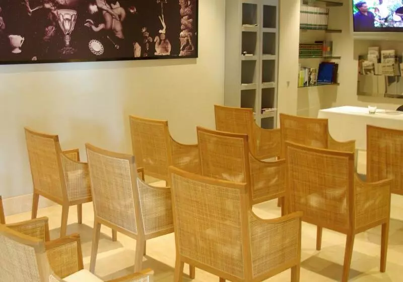 호텔 Neptuno Playa & Spa