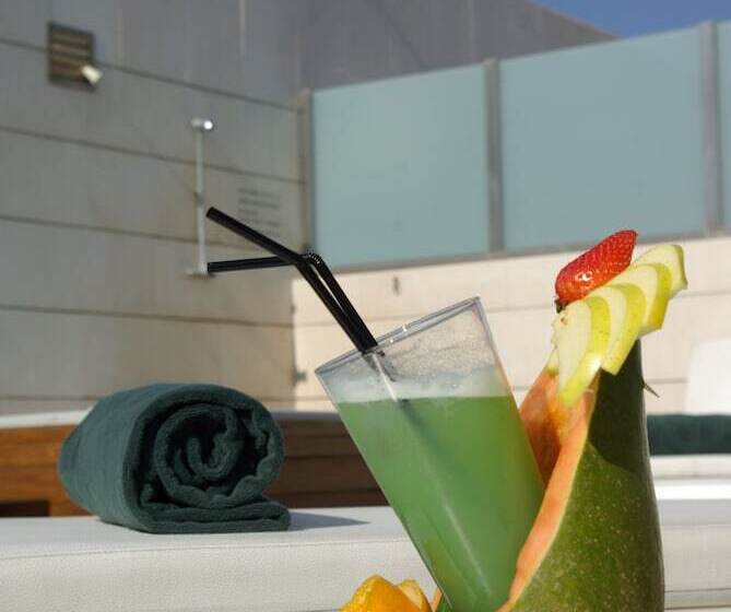 هتل Neptuno Playa & Spa