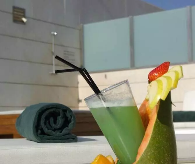 호텔 Neptuno Playa & Spa