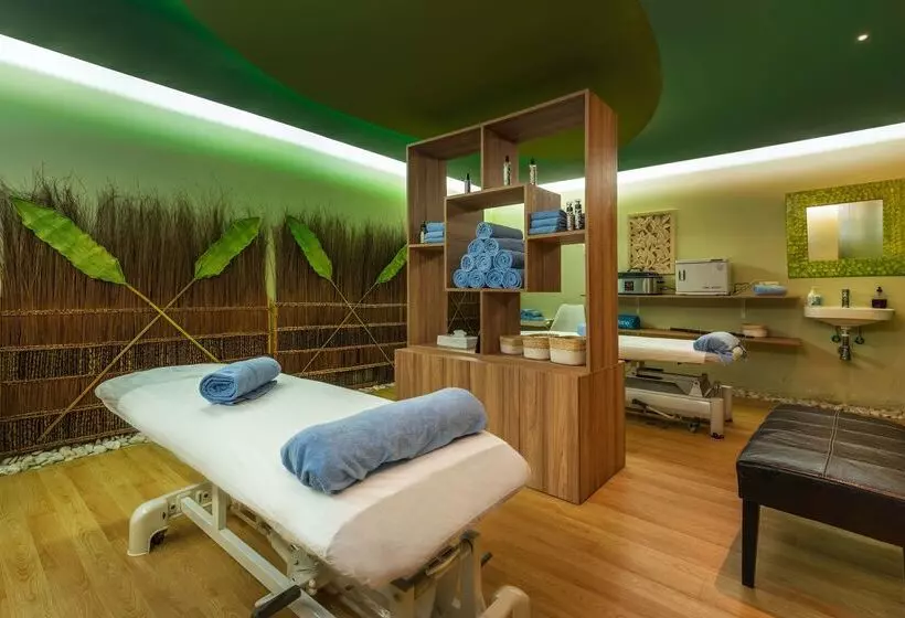 בית מלון כפרי Occidental Jandia Playa