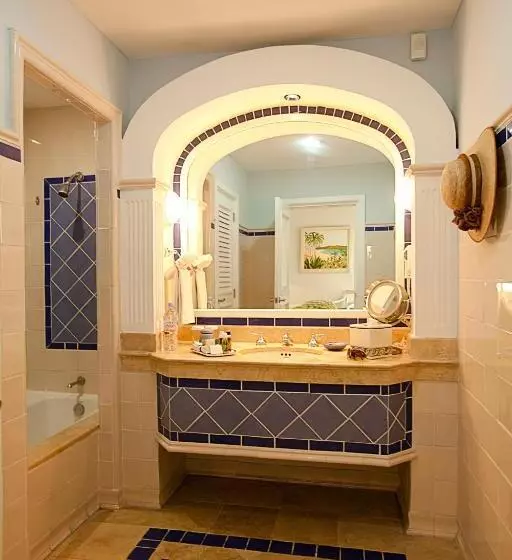 Hotel Pueblo Bonito Emerald Bay Resort & Spa   All Inclusive