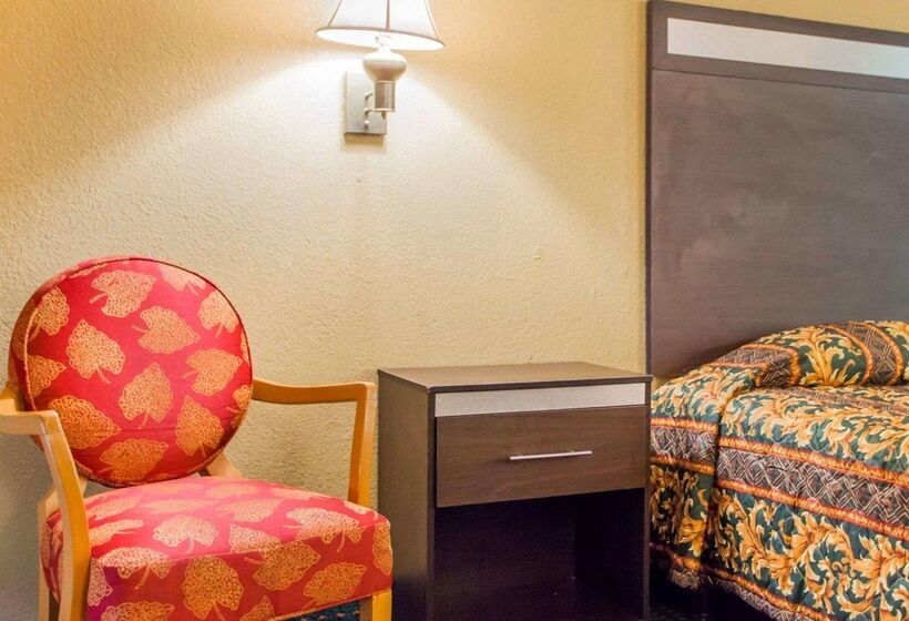 فندق Rodeway Inn Mount Laurel Hwy 73