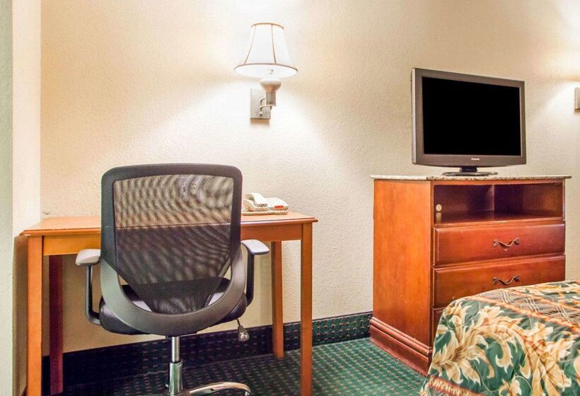 فندق Rodeway Inn Mount Laurel Hwy 73