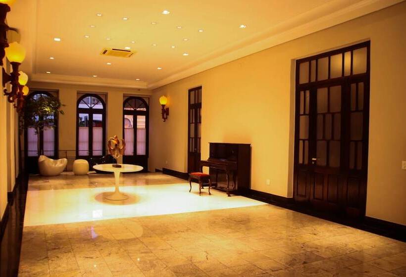 Hotel Johnscher By Sj San Juan Curitiba