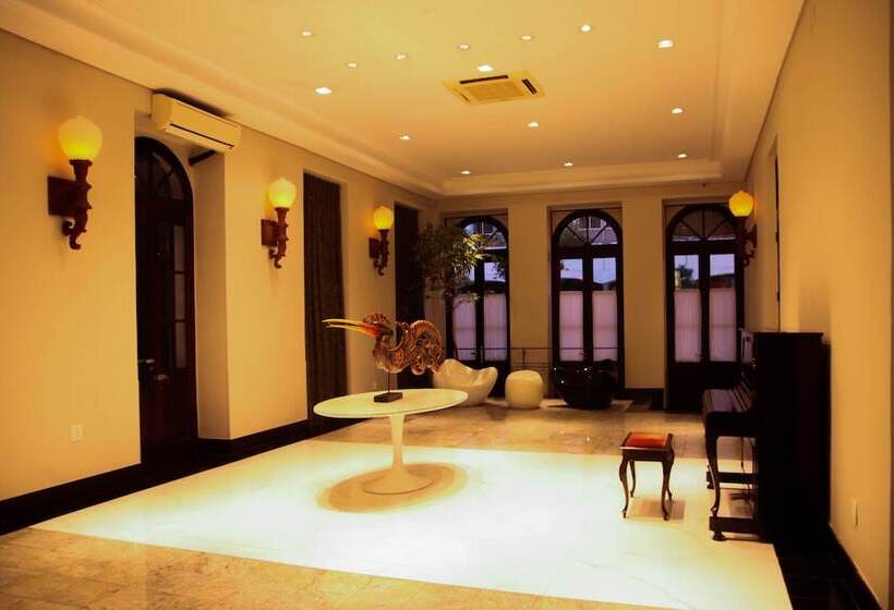 Hotel Johnscher By Sj San Juan Curitiba