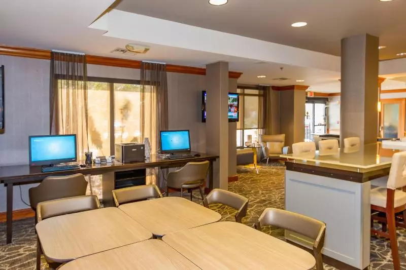 هتل Springhill Suites By Marriott Tampa Westshore