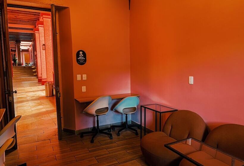 Отель Viajero Oaxaca Hostel