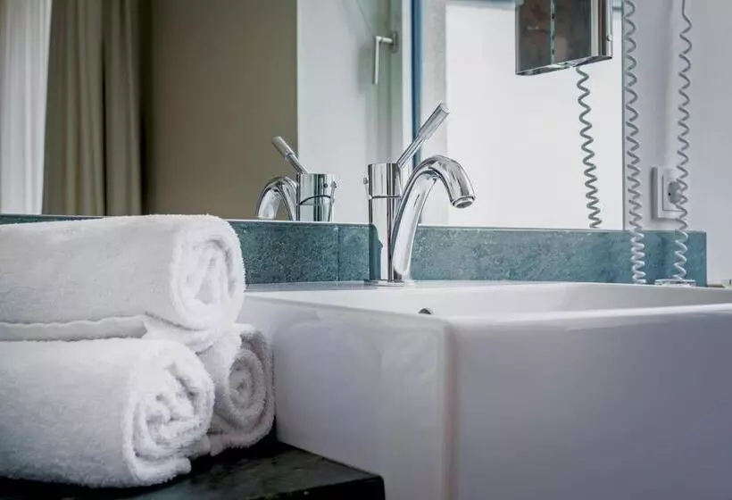 Lindner Hotel Berlin Ku'damm - JDV by Hyatt