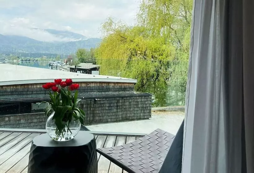 אתר נופש Scalaria Sunset Wing