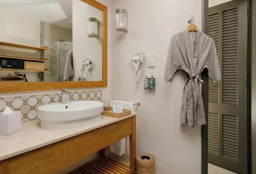 Veranda Paul Et Virginie Hotel & Spa   Adults Only