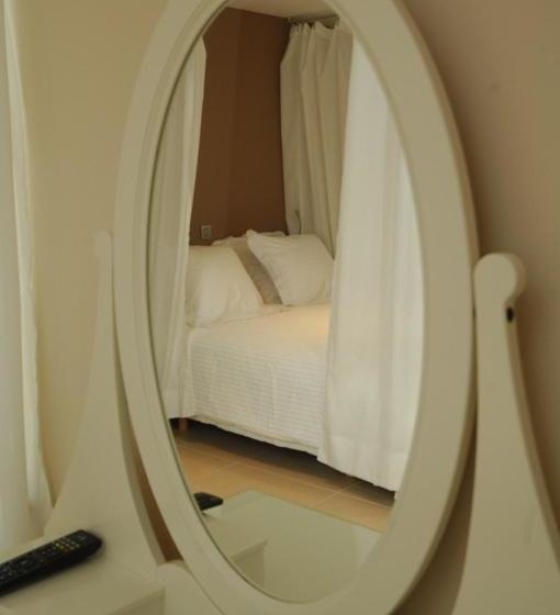 تختخواب و صبحانه Particulier Vivier Lagneau