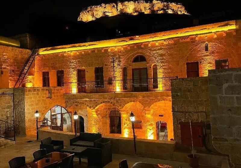 Fairouz Otel
