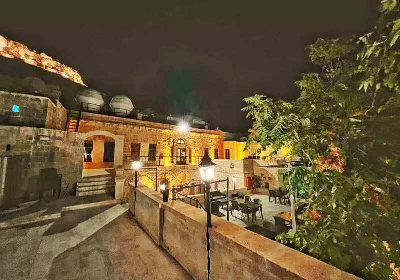Fairouz Otel