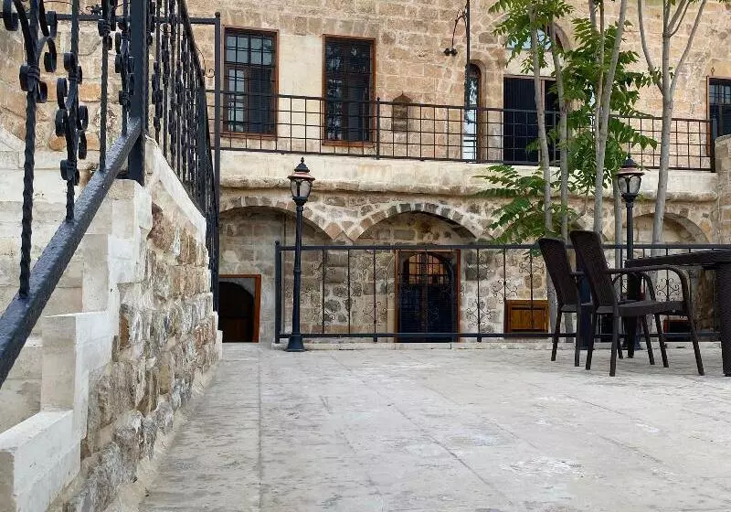 Fairouz Otel