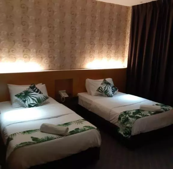 Grandeur Hotel And Spa