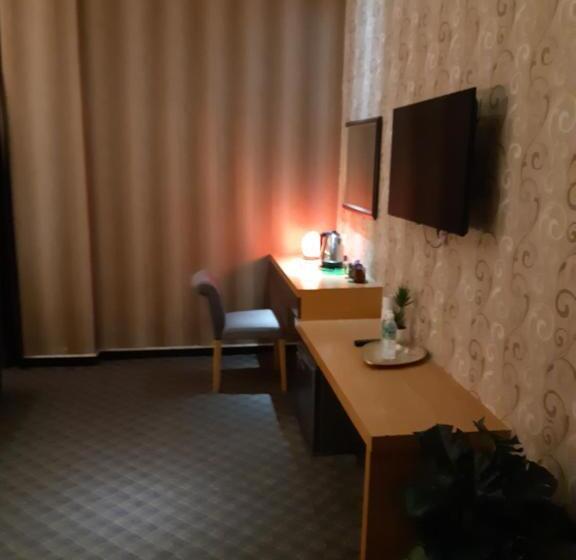 Grandeur Hotel And Spa