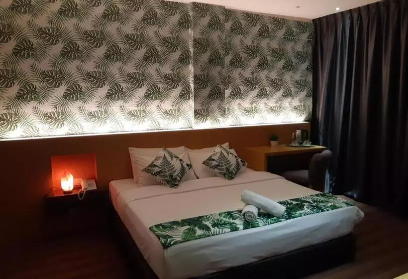 Grandeur Hotel And Spa