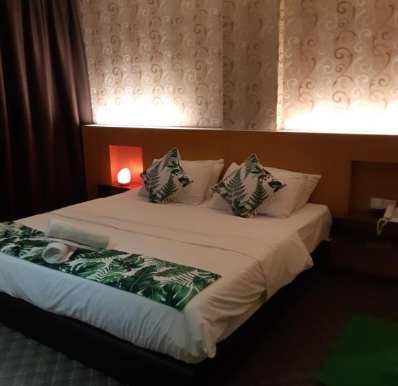 Grandeur Hotel And Spa