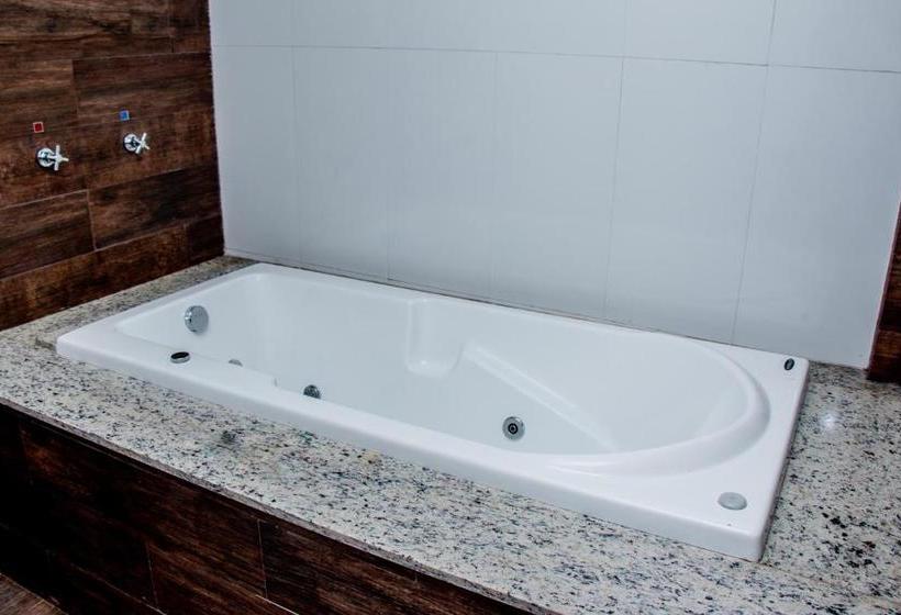 هتل Inacio S Plaza