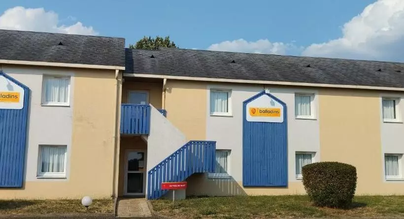 هتل Initial By Balladins Sable Sur Sarthe