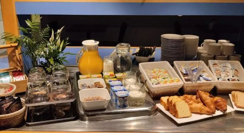 هتل Initial By Balladins Sable Sur Sarthe