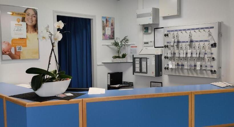 فندق Initial By Balladins Sable Sur Sarthe