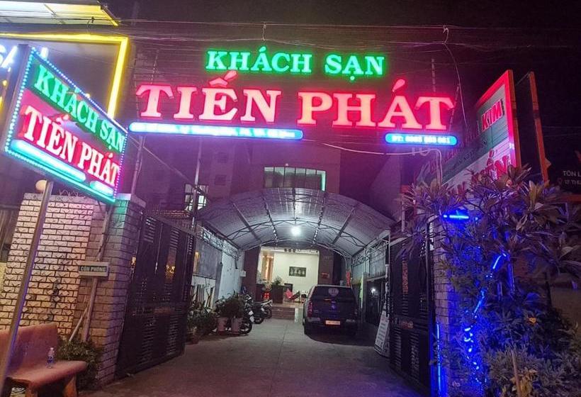 Hotel Khách Sạn Tiến Phát