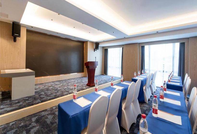 Kyriad Marvelous Hotel Guiyang Future Ark