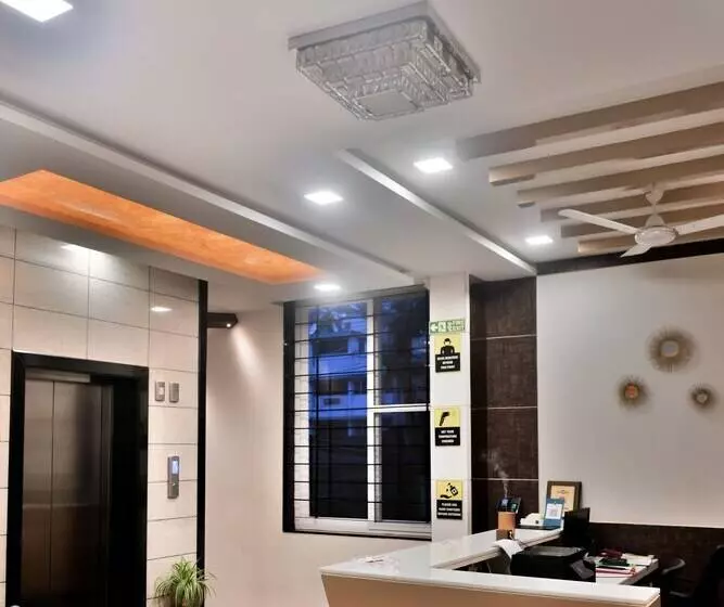 Hotelli Rahul Palace Belgaum