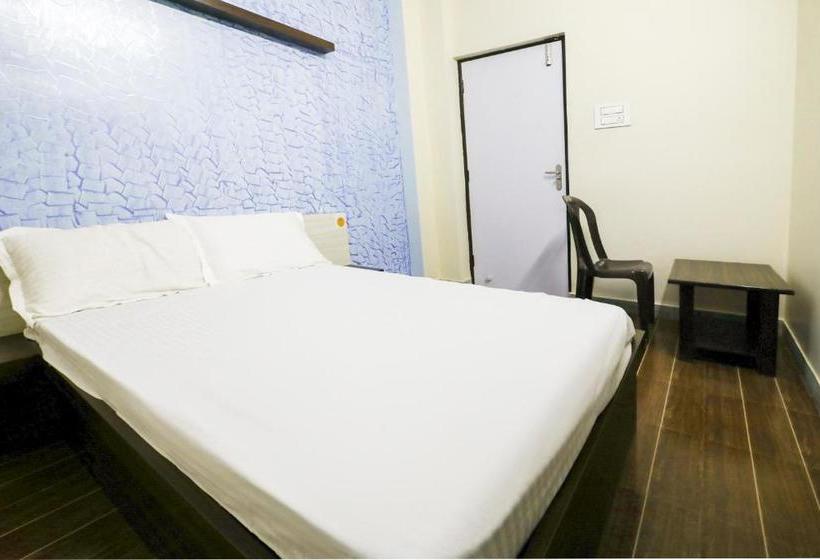 酒店 Spot On 74086 Hote Sri Sai Durga Lodge Hyderabad