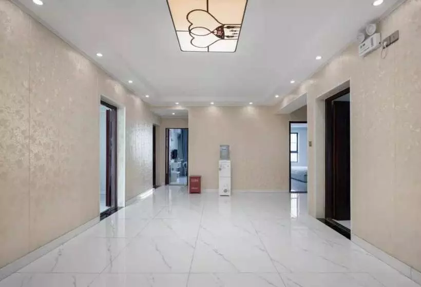 تختخواب و صبحانه No.17 Inn