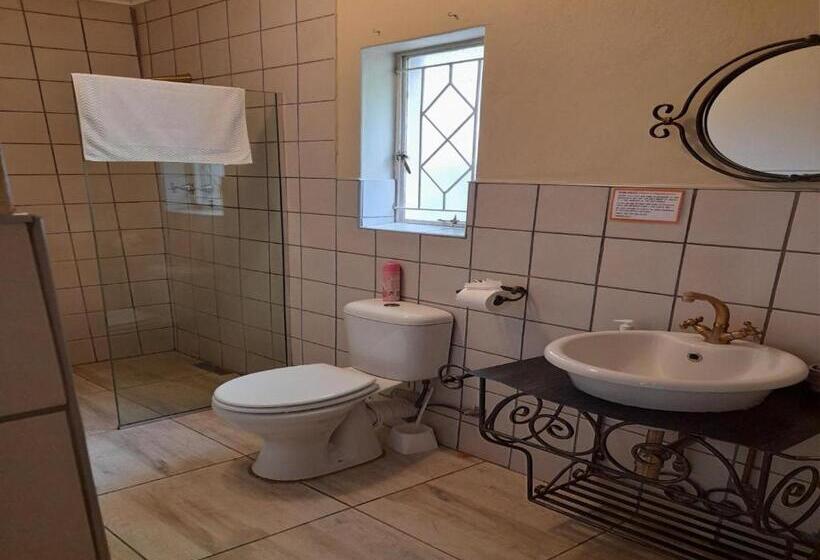 ベッドアンドブレックファースト Palms Lodge