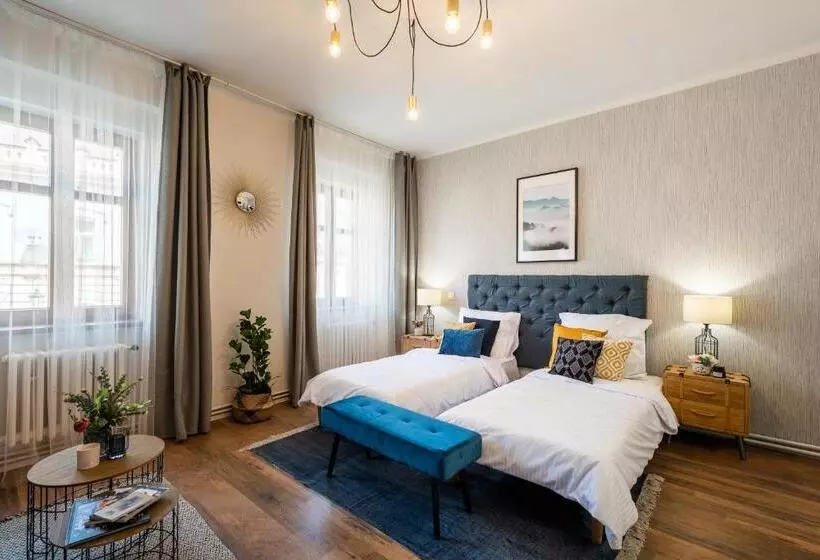 Aamiaismajoitus (B&B) Penzion Mácha